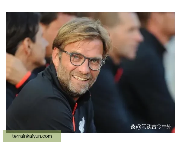 克洛普阵型变化引发关注，利物浦战术灵活性持续提升
